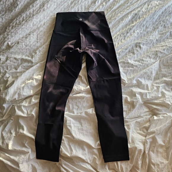 Lululemon Wunder Under High-Rise Luxtreme Cropped Leggings 23" - Black - Sz 6 - Picture 3 of 9
